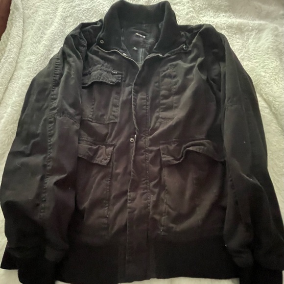 Men’s Hurley jacket size XL excellent condition very warm - Picture 2 of 4